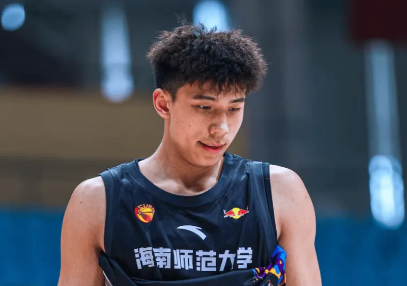 九游体育-CUBAL东南赛区：刘凯博28分，浙江大学104-57战胜海南师大